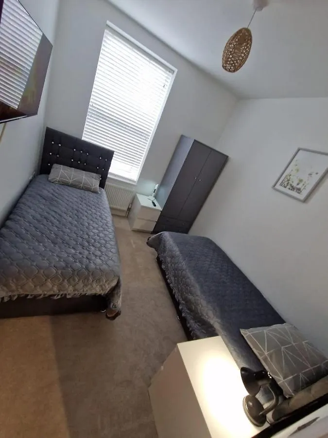 公寓 Holiday Home Near Train Station 伯恩茅斯